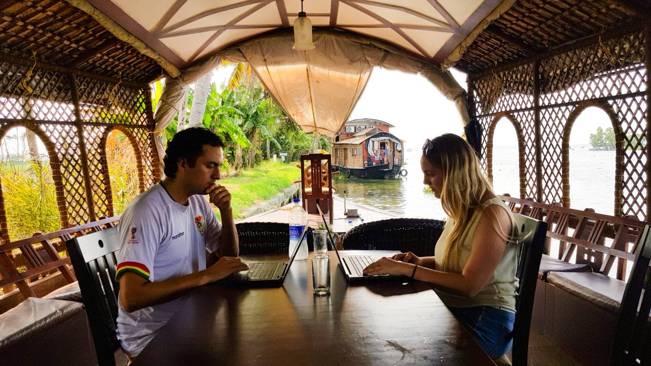 un año de viaje informe