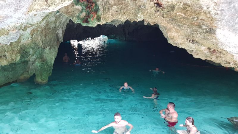 que hacer en Cancún cenotes